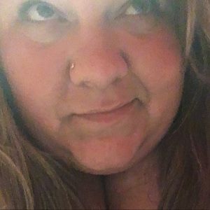 Meet your Posher, Debra